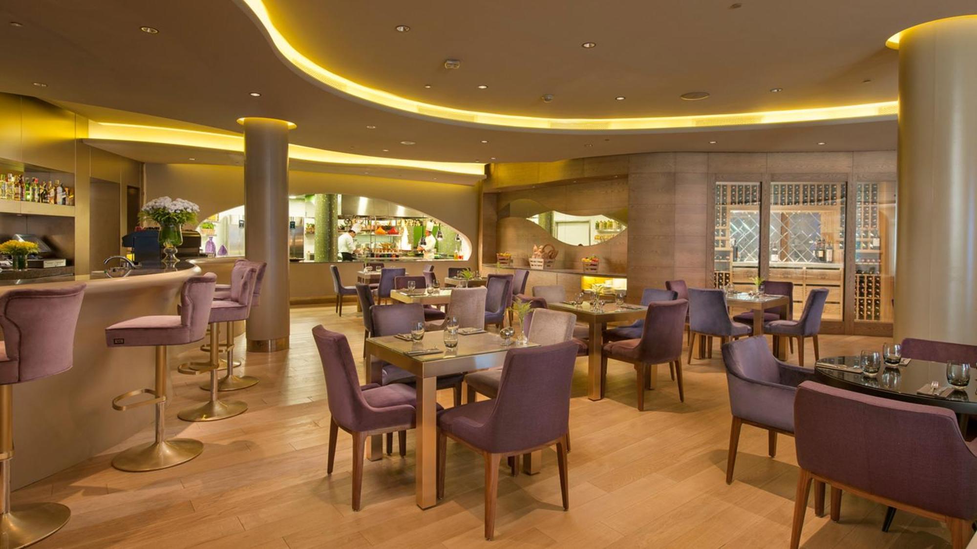 Intercontinental By Ihg Отель 5*